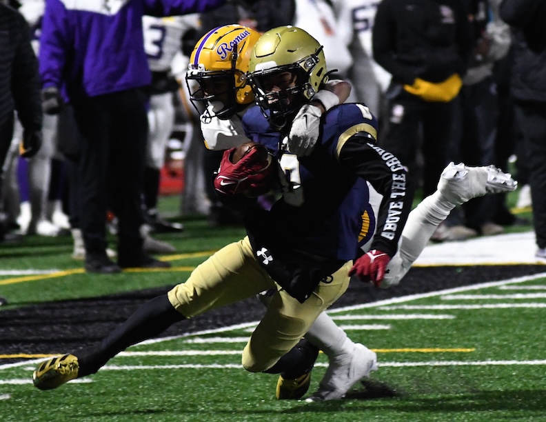 Bishop McDevitt wins its third state title in a 34-31 overtime classic over Roman Catholic